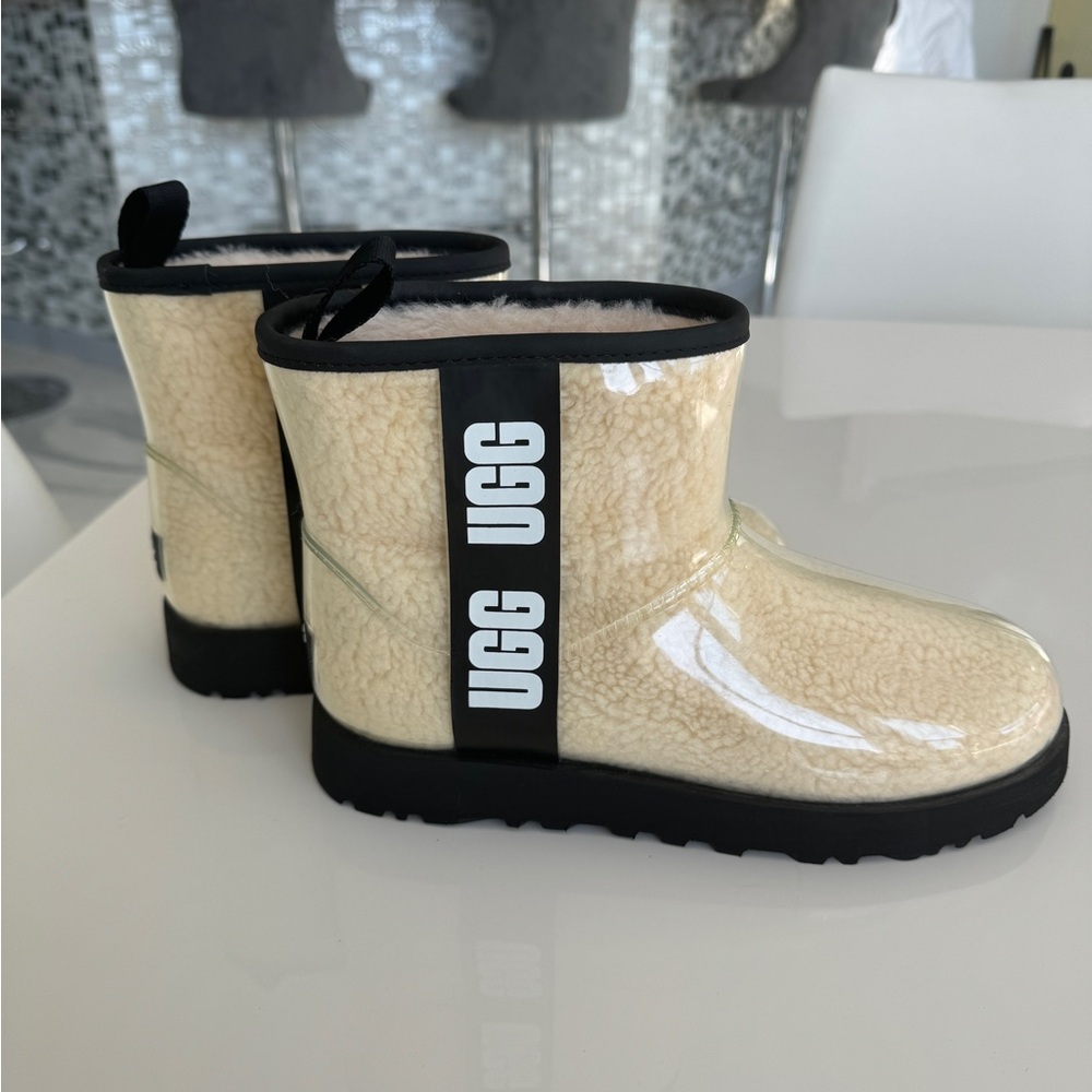 UGG | Clear Classic Mini boot